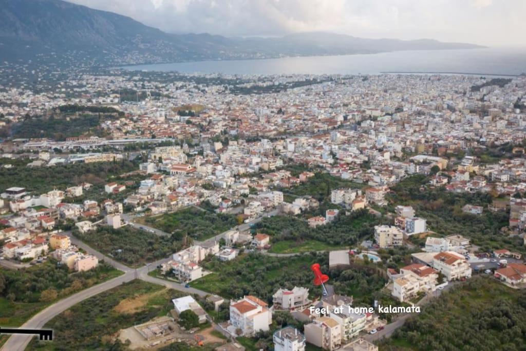 Feel At Home - Kalamata - Near The Center Exterior foto