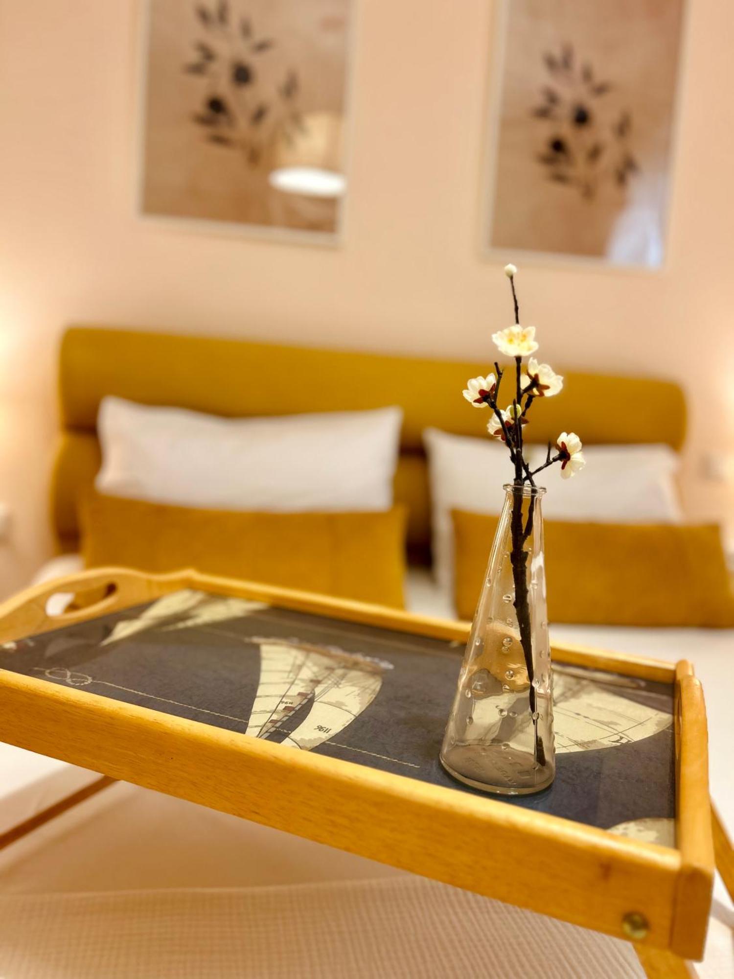 Feel At Home - Kalamata - Near The Center Exterior foto