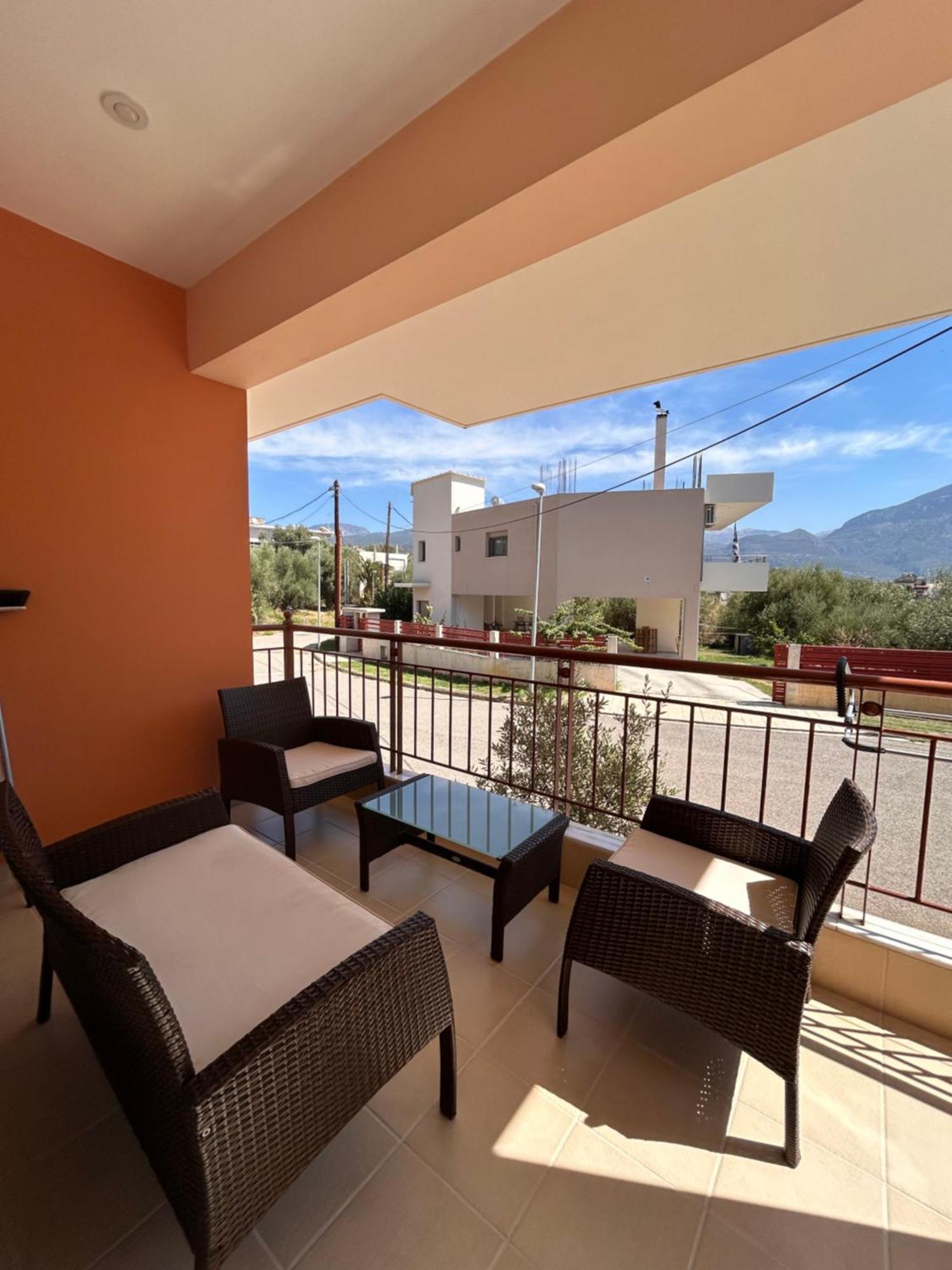 Feel At Home - Kalamata - Near The Center Exterior foto