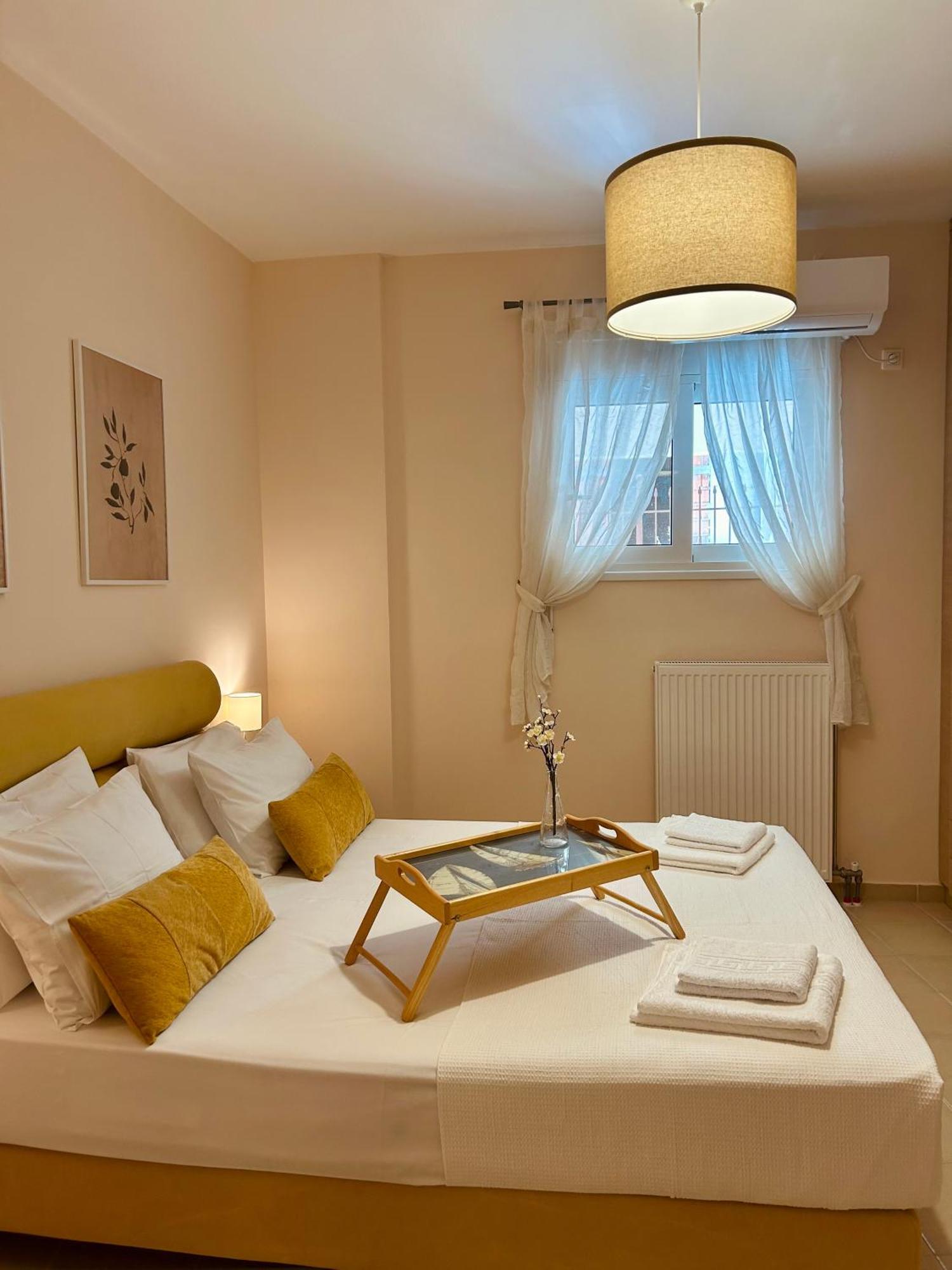 Feel At Home - Kalamata - Near The Center Exterior foto