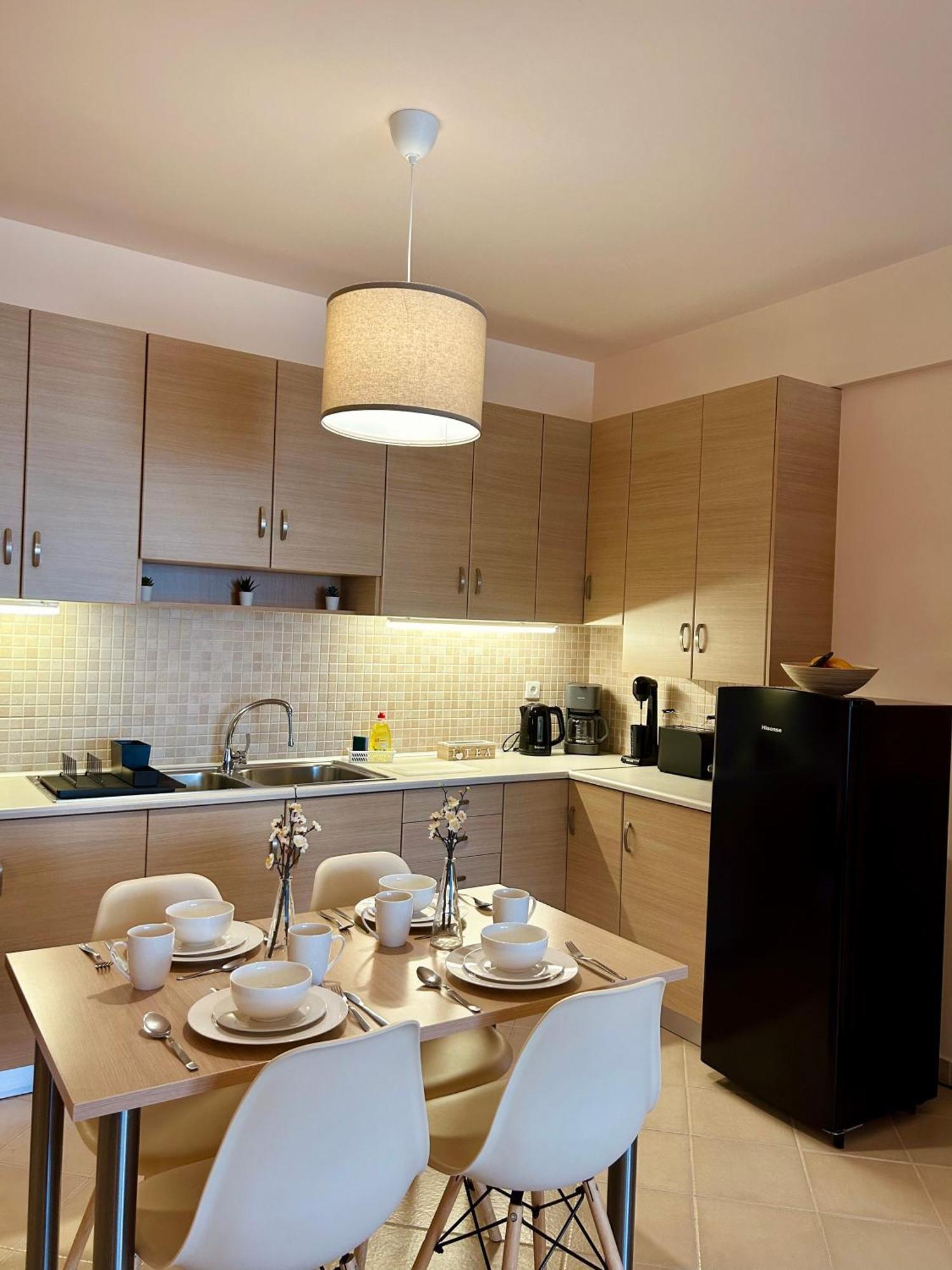 Feel At Home - Kalamata - Near The Center Exterior foto